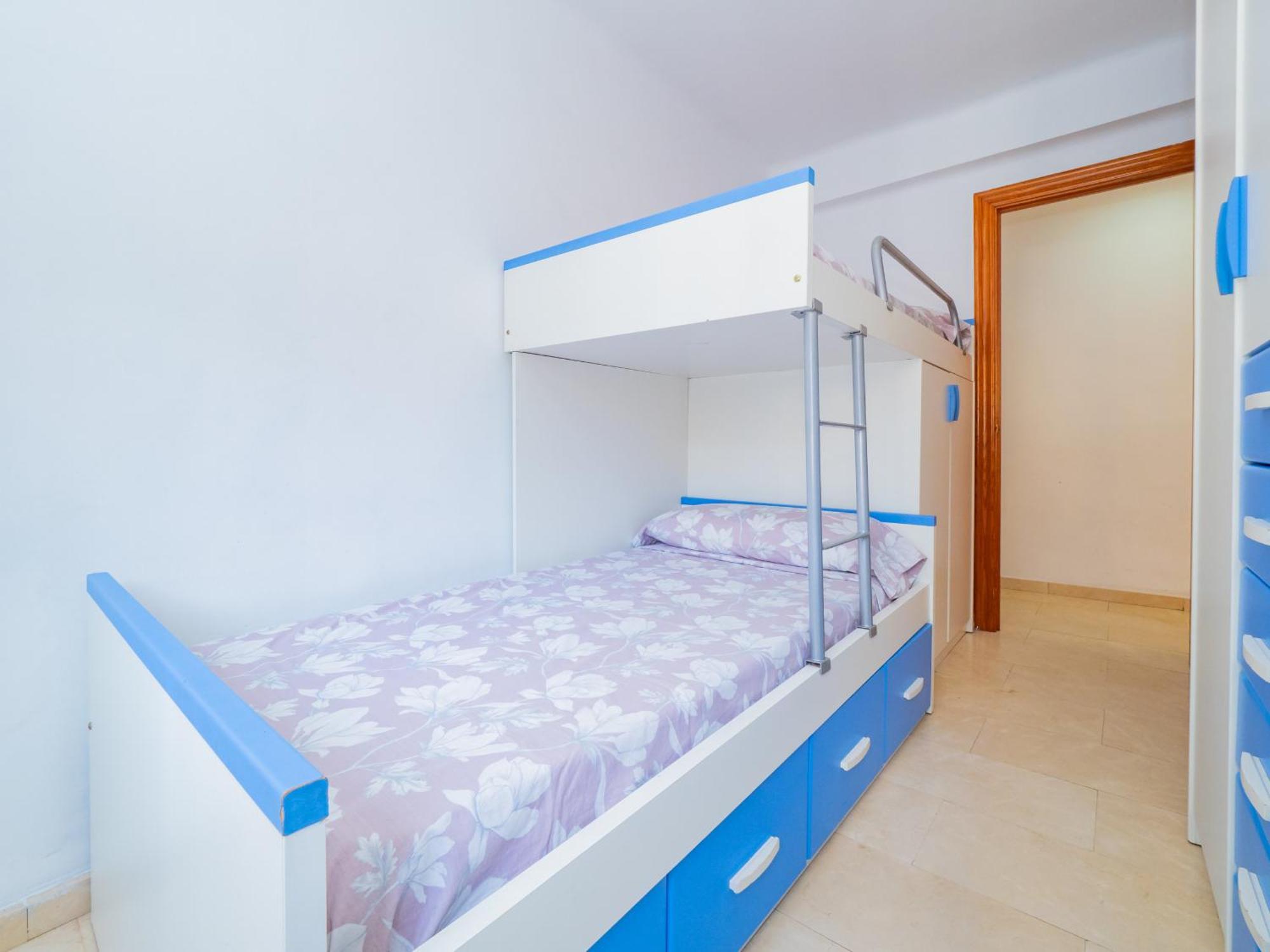 Cubo's Tejares Apartment